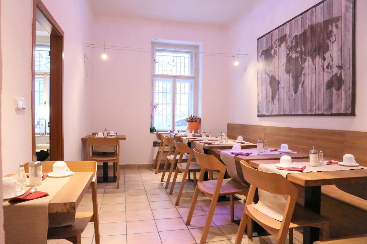 City Lounge Crown Hotel Praga Zewnętrze zdjęcie