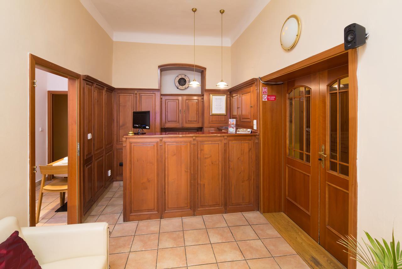City Lounge Crown Hotel Praga Zewnętrze zdjęcie